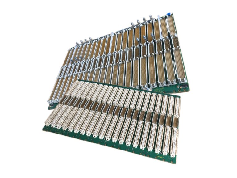 FLAADS VME64 Extensions Backplanes