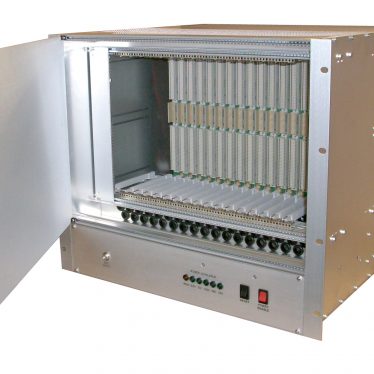 9U VME64X Chassis with Closed Front (Industrial)